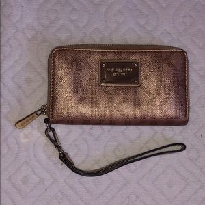 Michael Kors Rose Gold Metallic Phone Wristlet